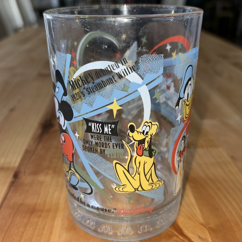 Disney World 100 Year Anniversary McDonald's Collectors Glass 2000 Collectible - Picture 5 of 8